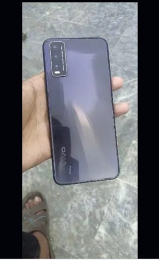vivo y20 with box and charger 4gb ram 64gb memory