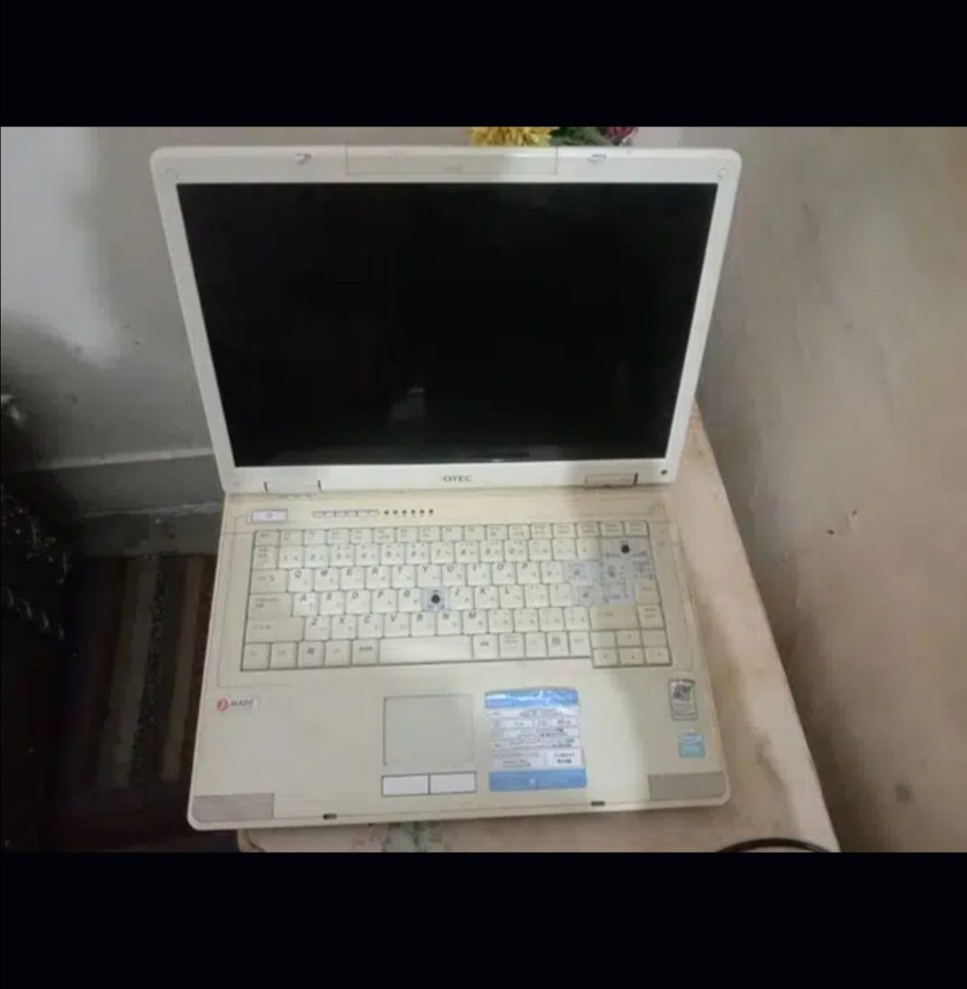 Laptop For Sale Dead/Scrap