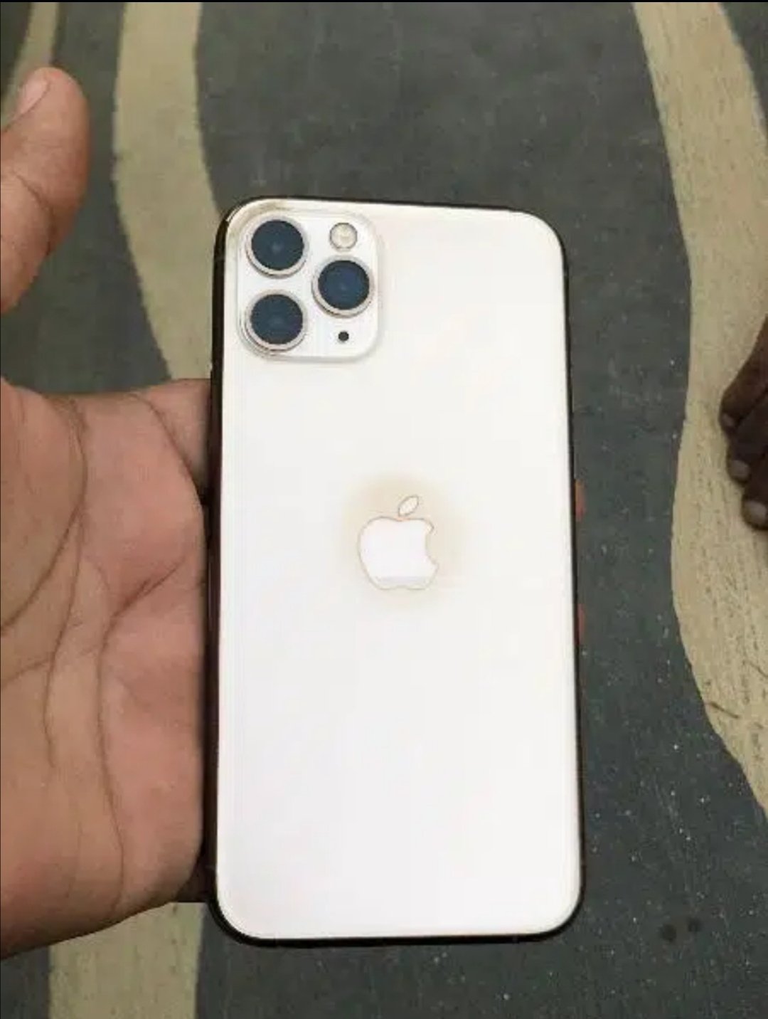 iPhone 11 Pro Gold PTA Approved 256GB Whatsapp Chat 0327_662_7208