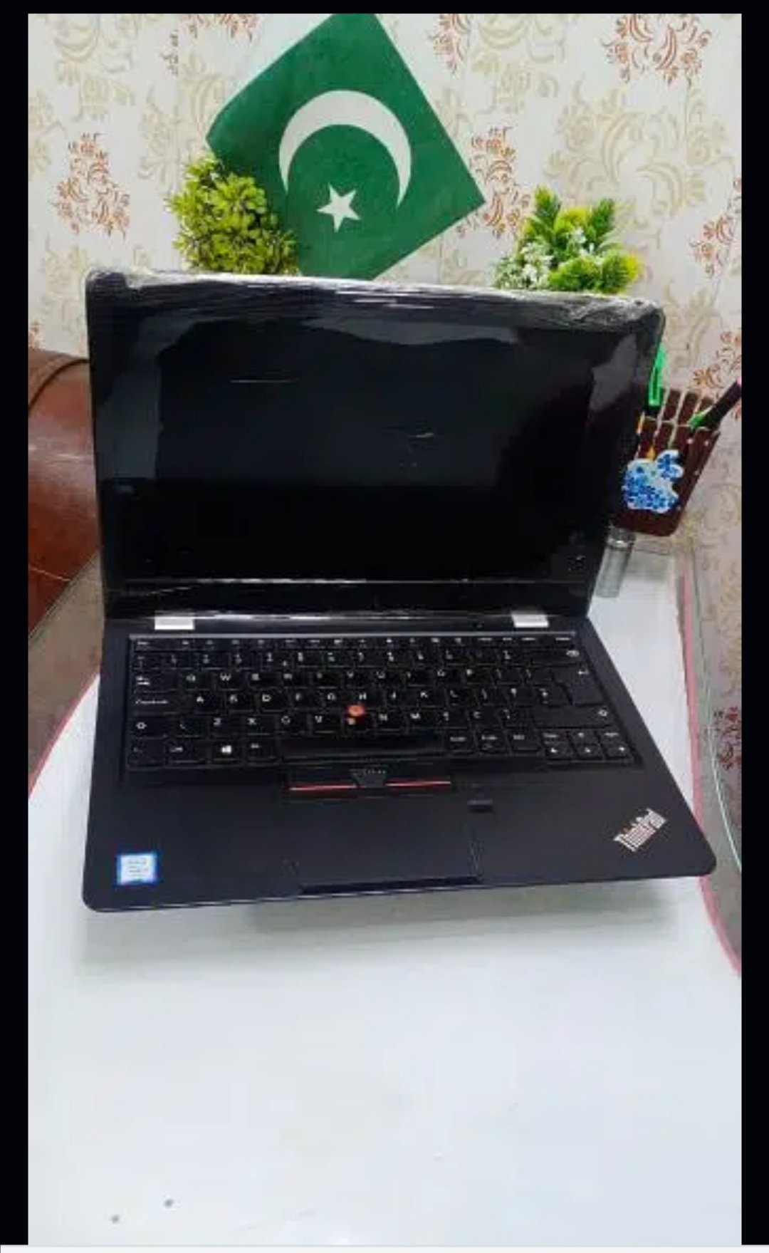 Lenovo 13 i5 7 generation ram 8gp 256 ssg