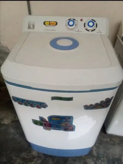 new ha bas paso ki zarort ha jis ki waja sy sale Karni ha