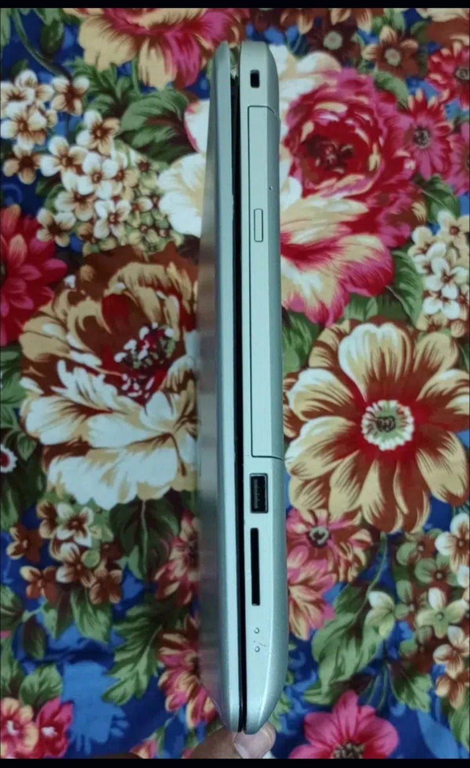 HP Gaming i5 7thGEN 2gb dedicated Radeon 256gb SSD 8gb RAM 15.6″HD LED