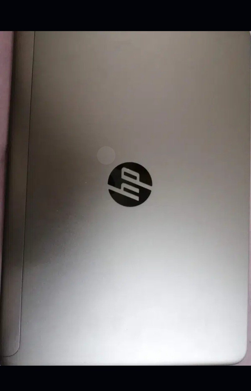 HP 1040 G2 elite book 8/128 SSD i-7