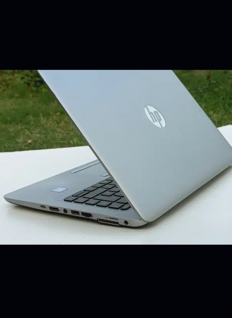 hp elitebook 840 g3/g4 core i5 6th/7th gen 8gb ram 256 ssd