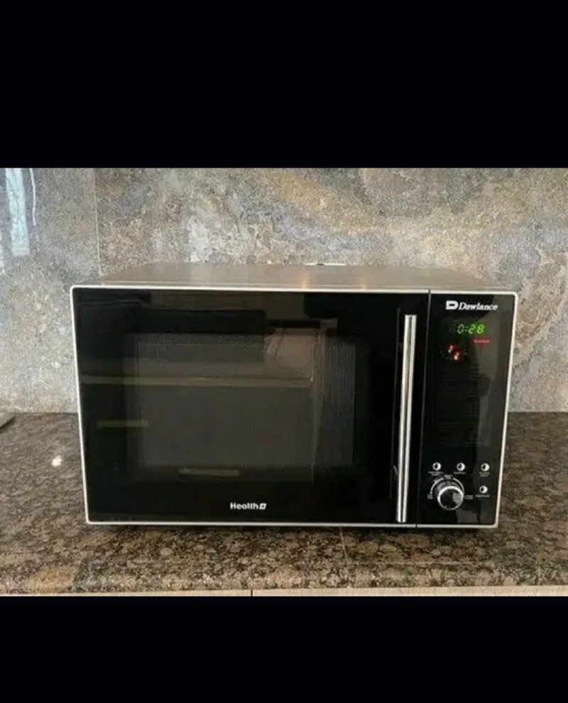 Dawlance Microwave Oven with Box