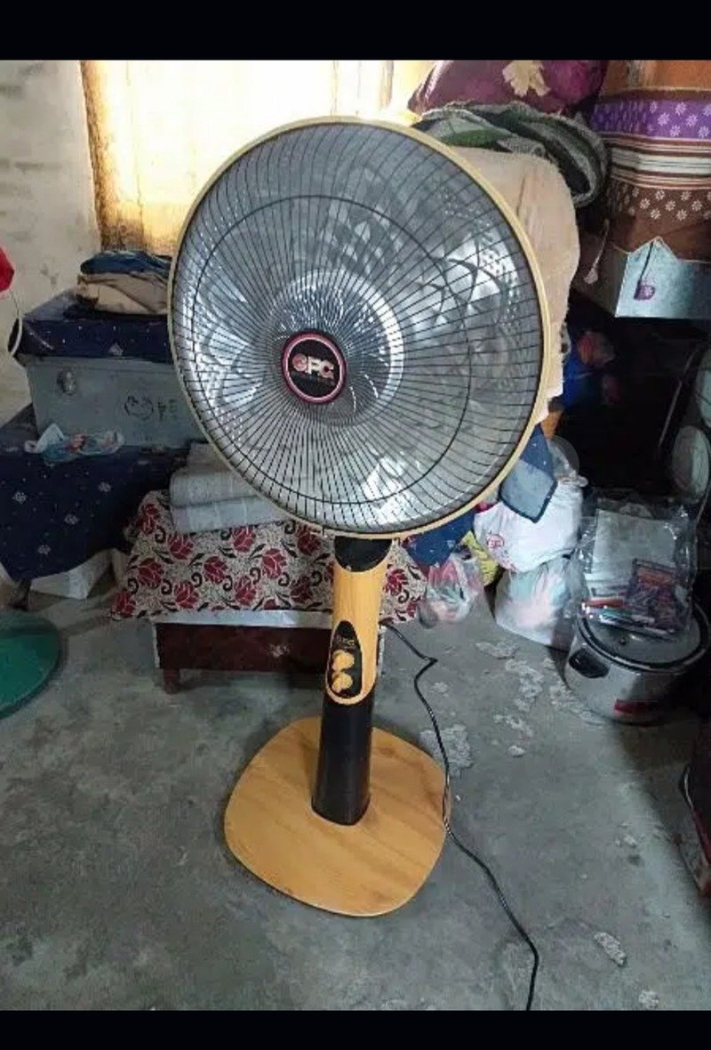 G. F. C sun heater model 102