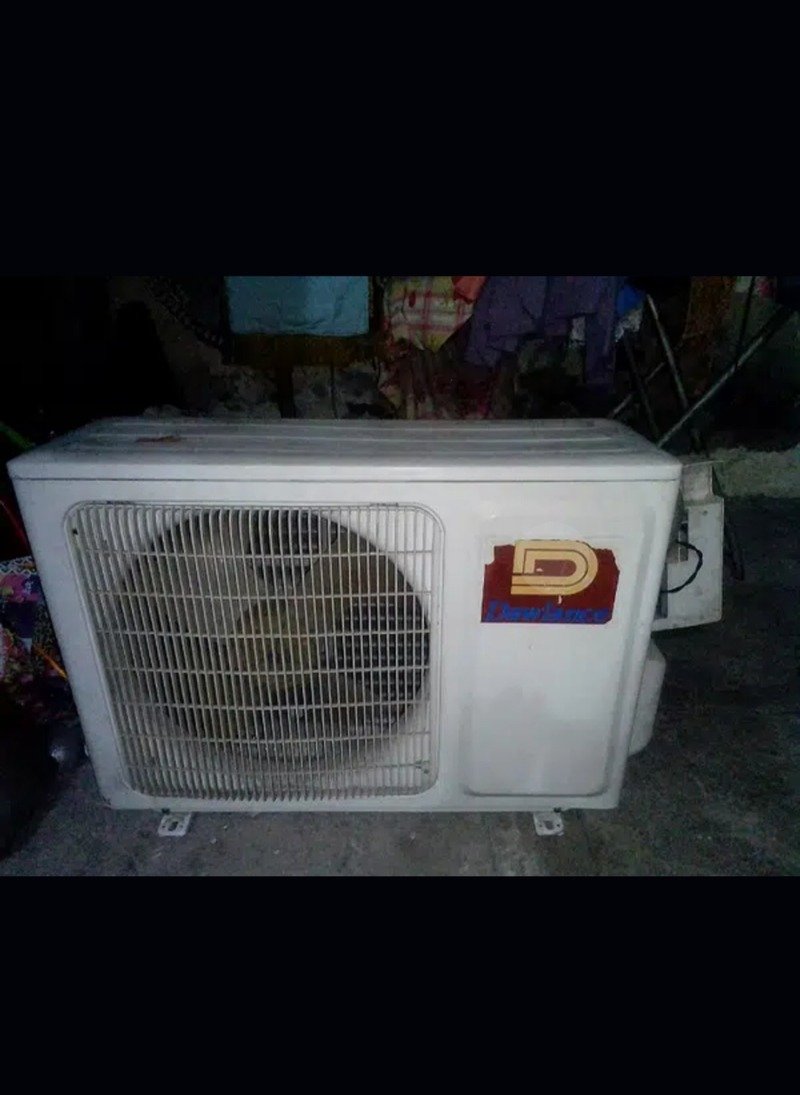 dawlance split AC 1.2 tan