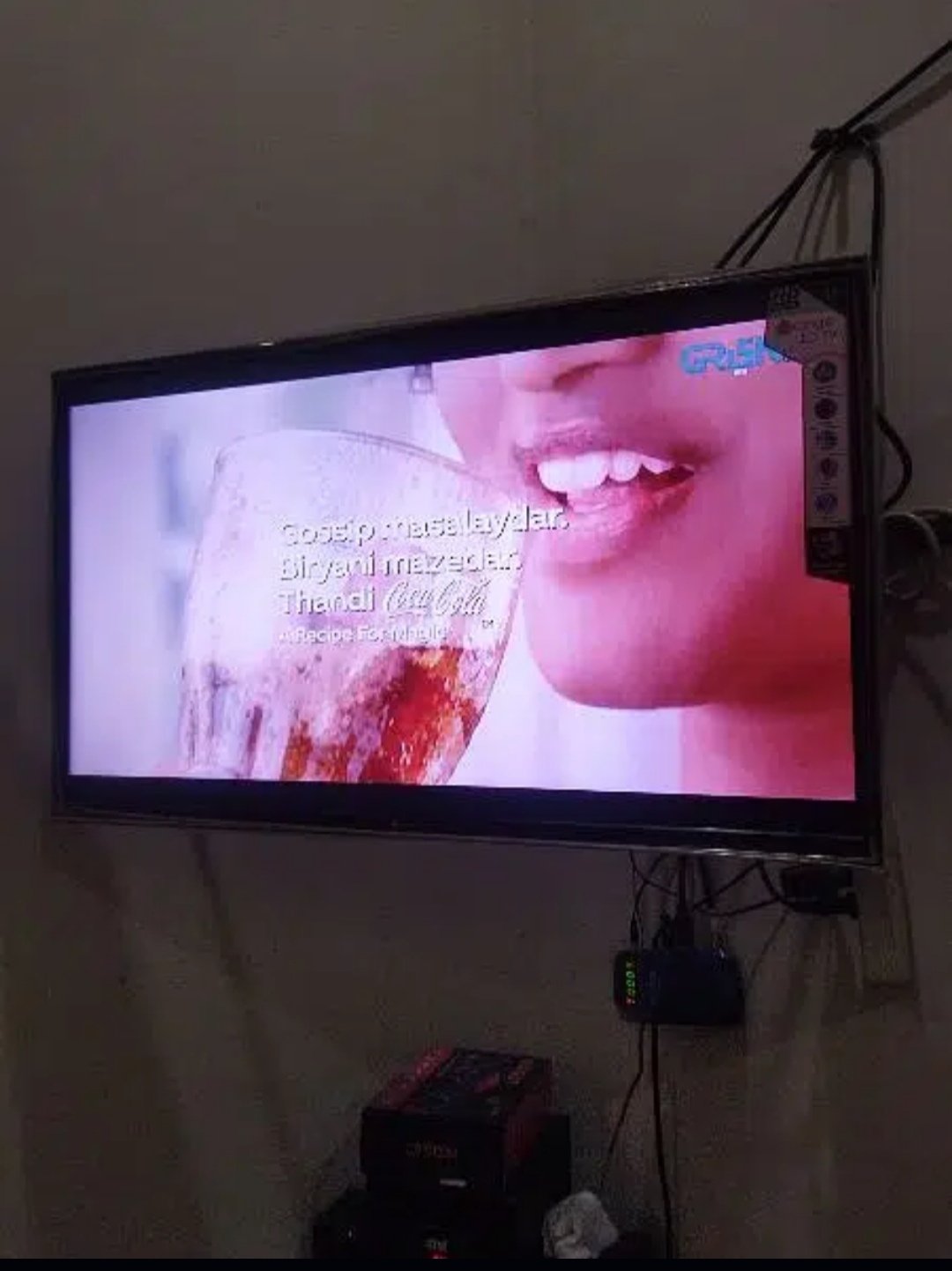 Orange LCD Condition 10/10