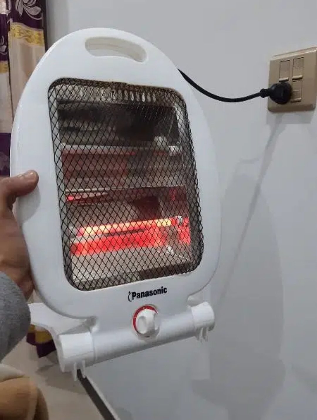 Panasonic 800 watt electric heater. read ad