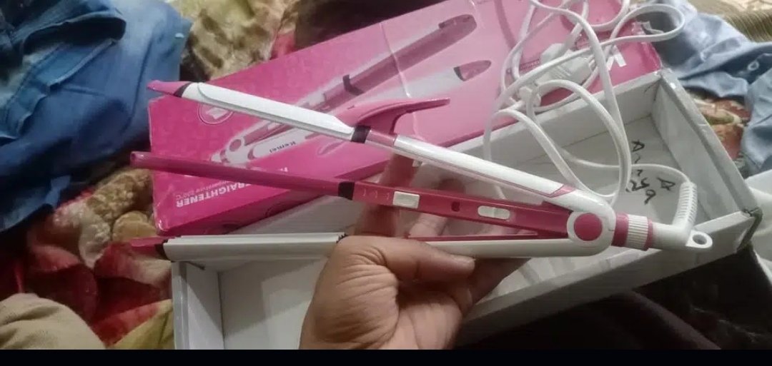 KEMI Professional ceramics hair straightener, curler and crimper 3in 1