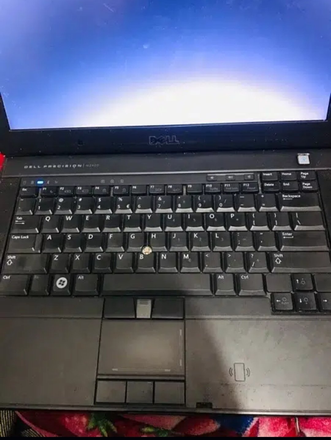 Dell laptop core2dueo 3GB ram 150 hard with charger 12w