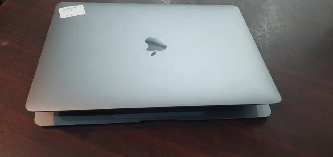 Macbook Air M1 CTO 16gb Ram 256Gb ssd
