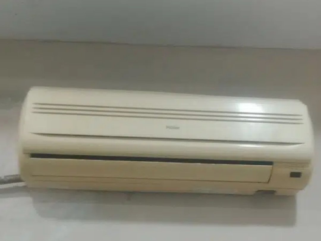 split AC condition 10/9