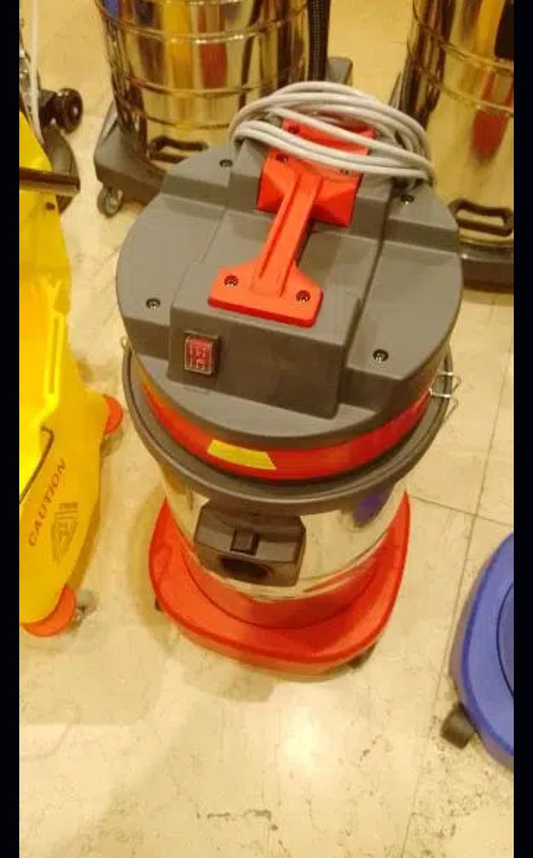 vacuum cleaner