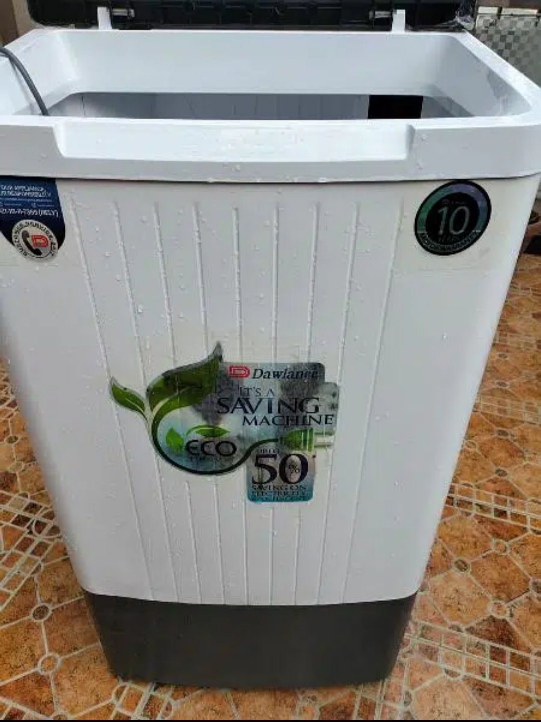 Dawlance Washing Machine only 3 months used 10/10 condition.