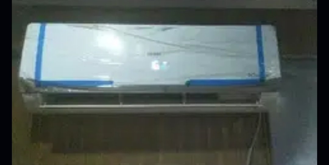 1.5 tn AC excellent condition