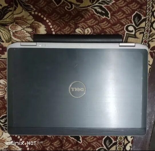 High-Performance Intel Core i5 Laptop with Windows 10 Pro