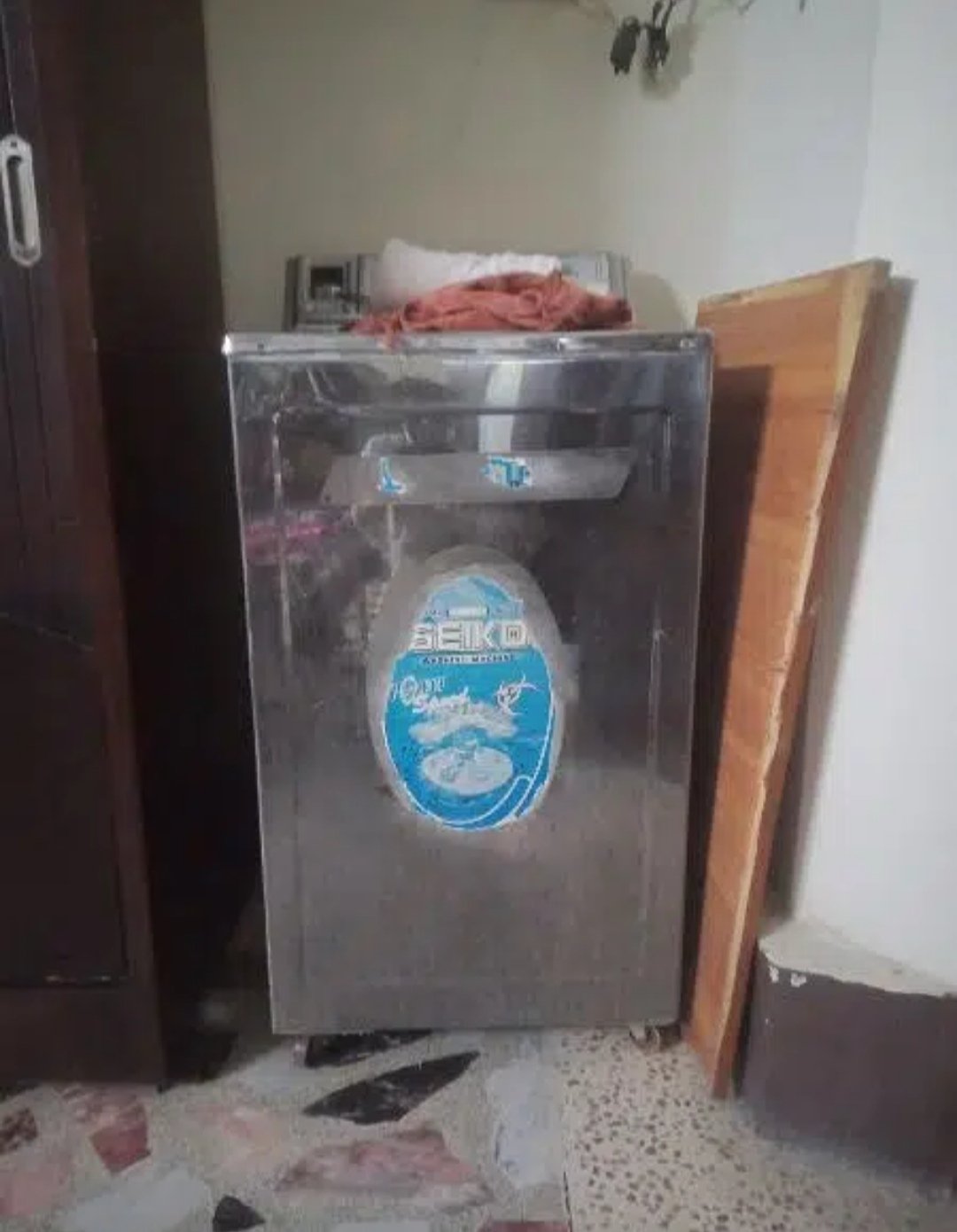 iron washing machine