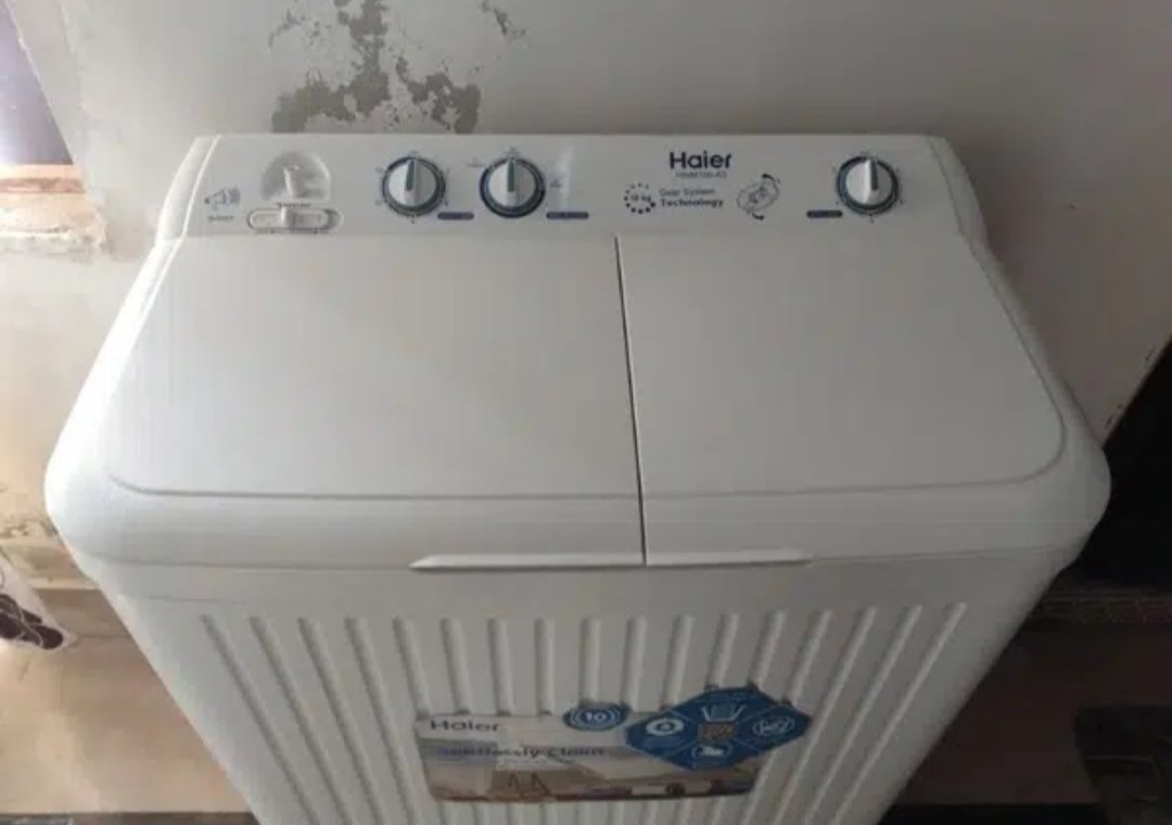 Haier Washing machine with dryer