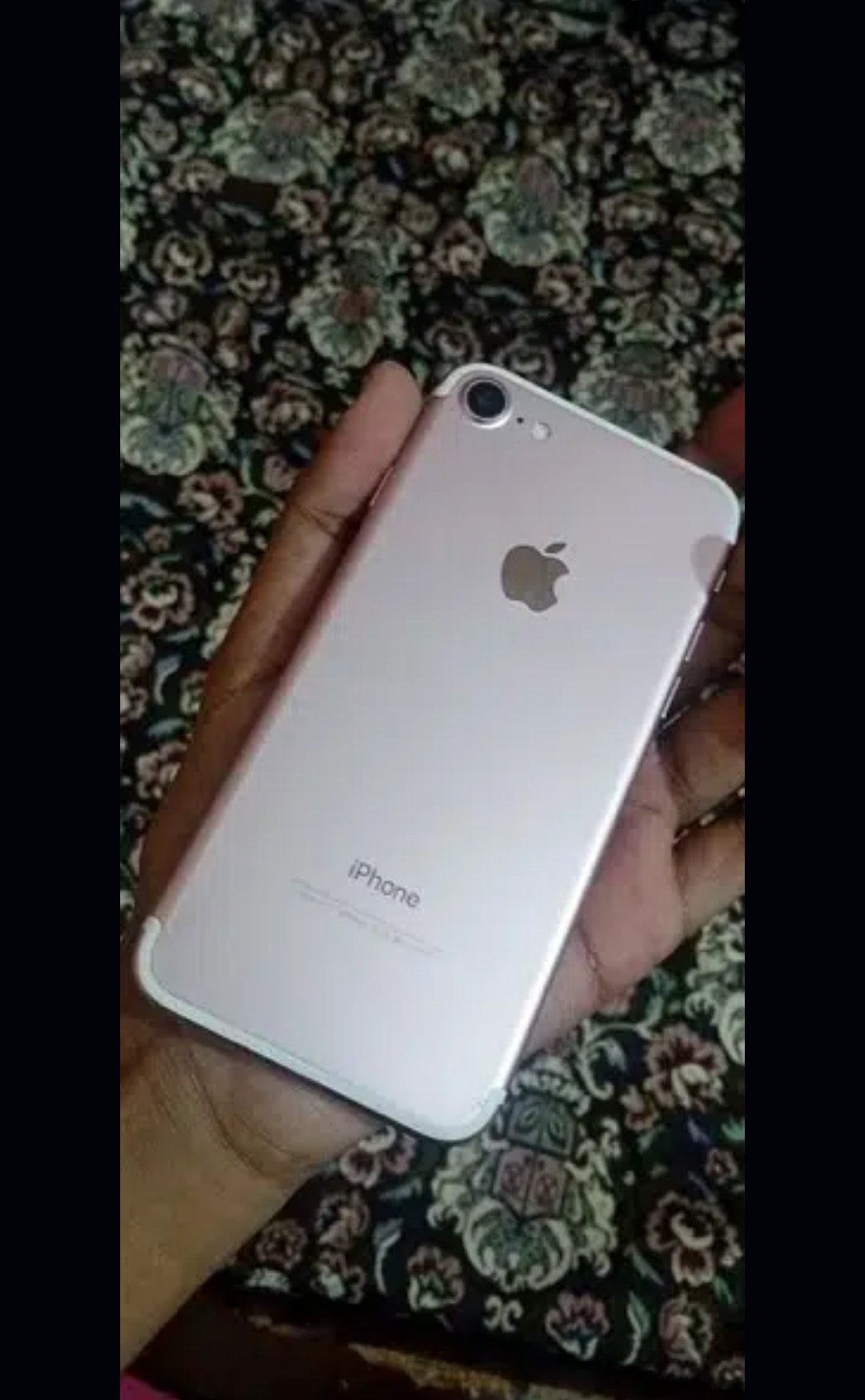 IPhone 7 (256gb) exchange bi kar lu ga