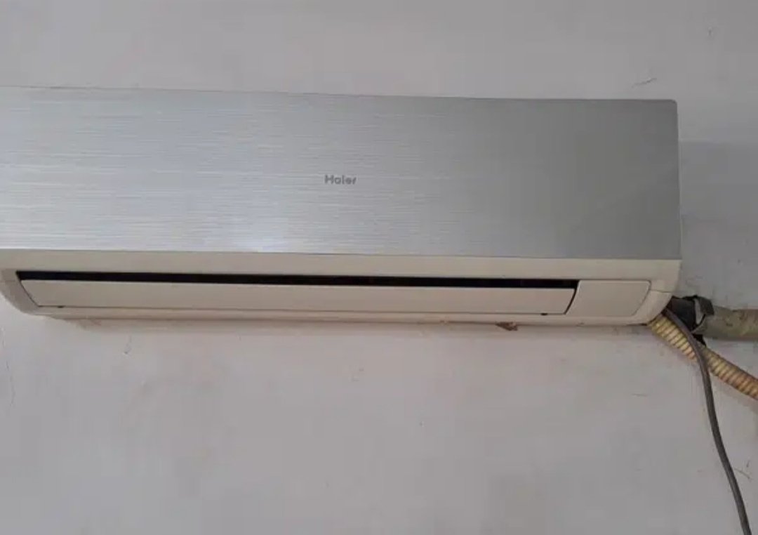 1 Ton Ac Haier Inverter For Sale