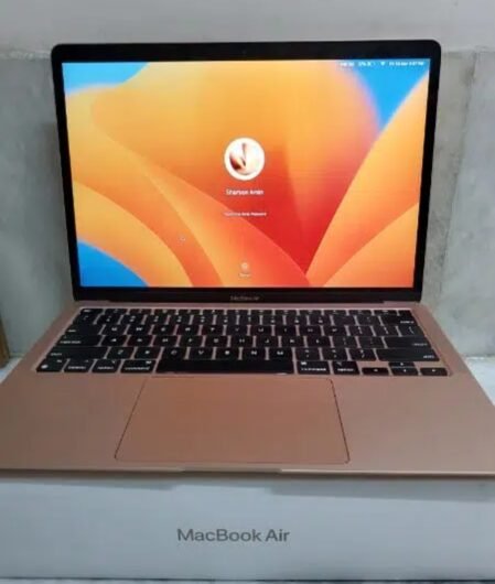 Macbook Air Gold M1 with 5 months Official Warranty Scratchless 10/10