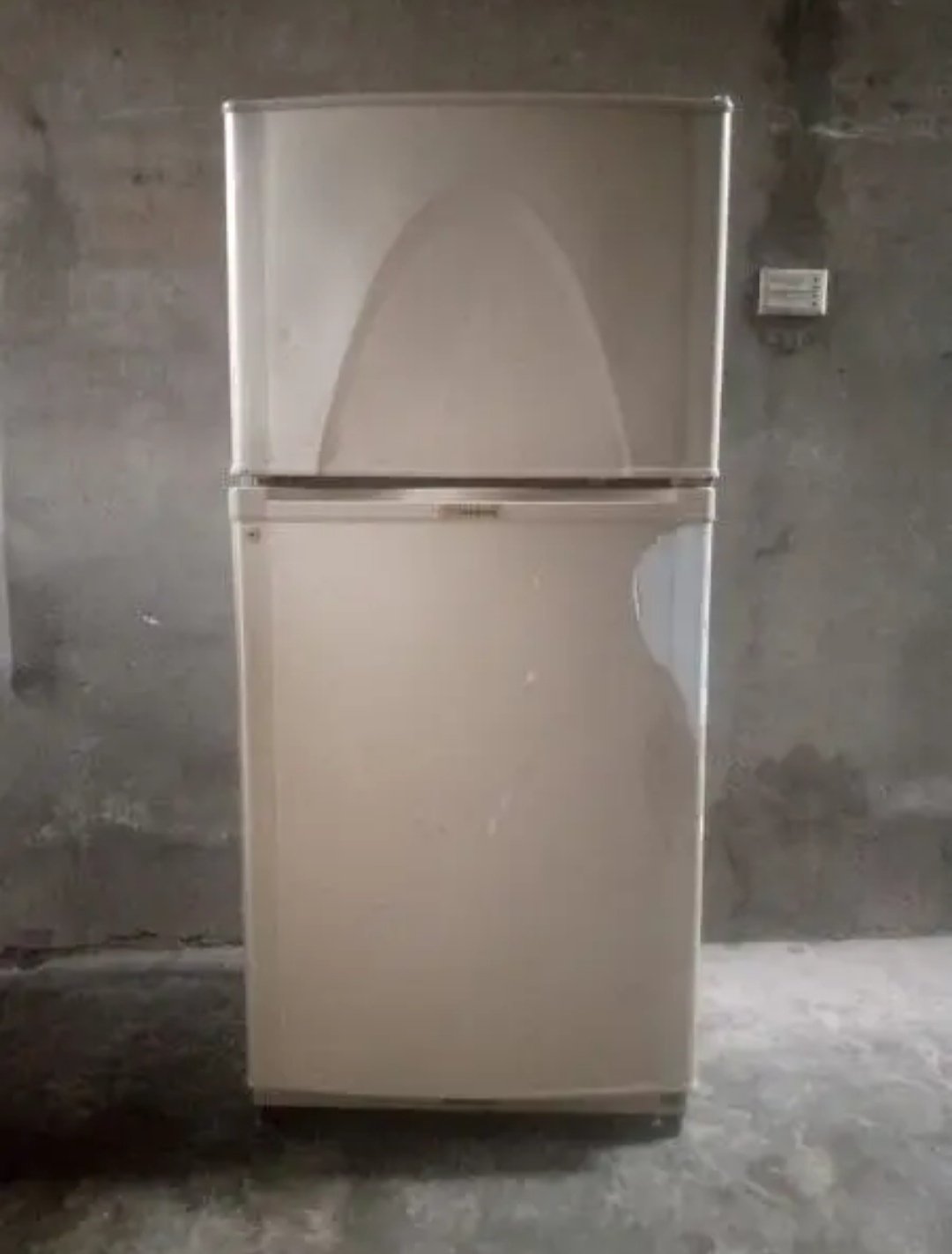 Dawlance Fridge full size gas compressor genuine for sale