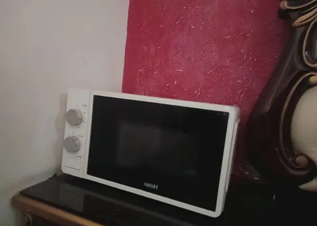 Haier microwave oven good condition
