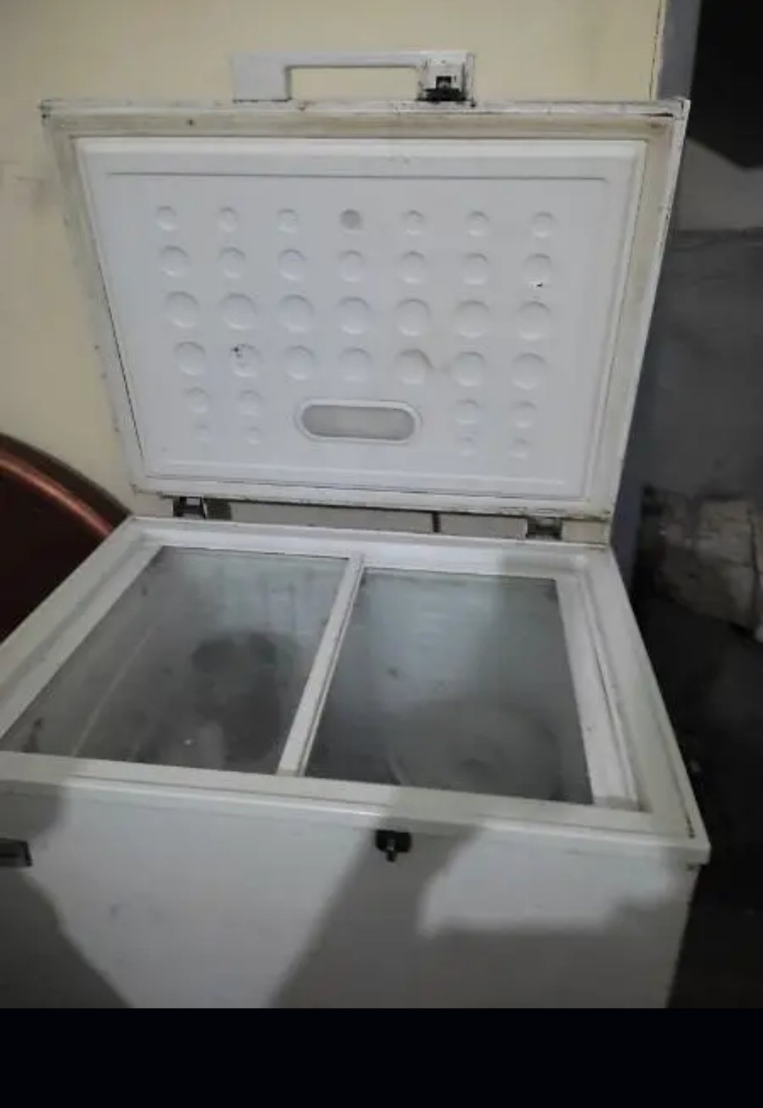 signature single door deep freezer