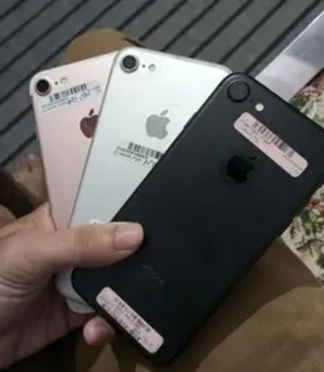 iphone 7 waterproof 10by10 condition non PTA byepass