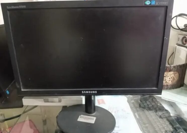 LCD 19inch