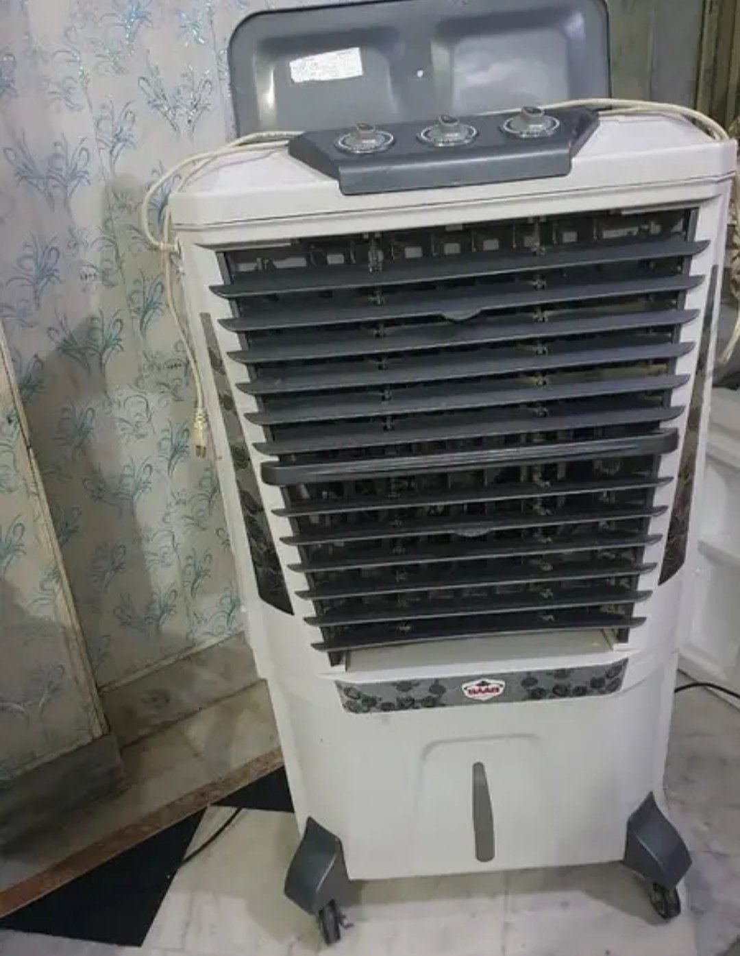 saab air cooler with 4 gel bottels