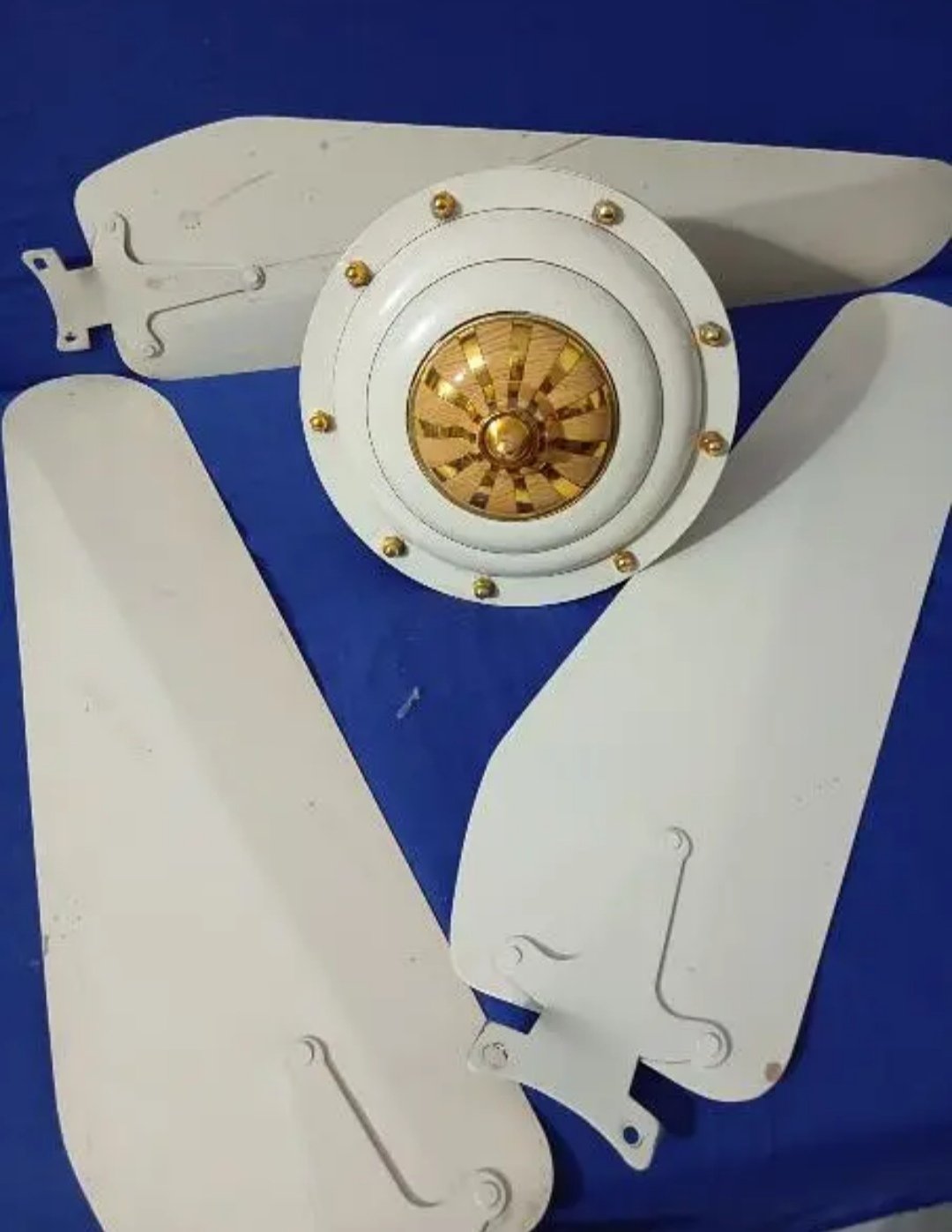 cielling fan in new condition