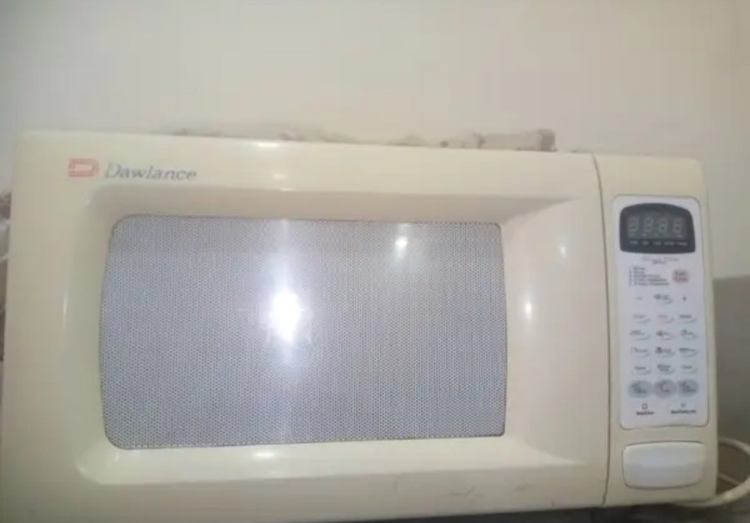 Dawlance full size microwave with grill/
