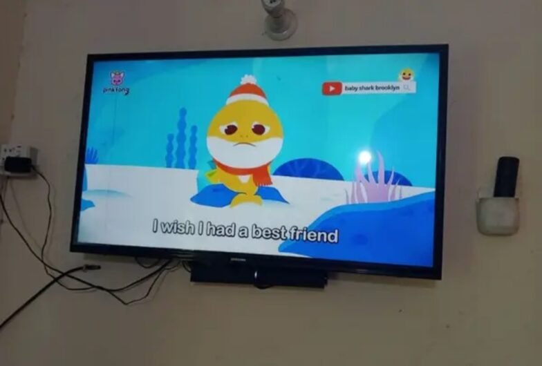 LCD for sail 40 inch Good work only side two lines chaina LCD