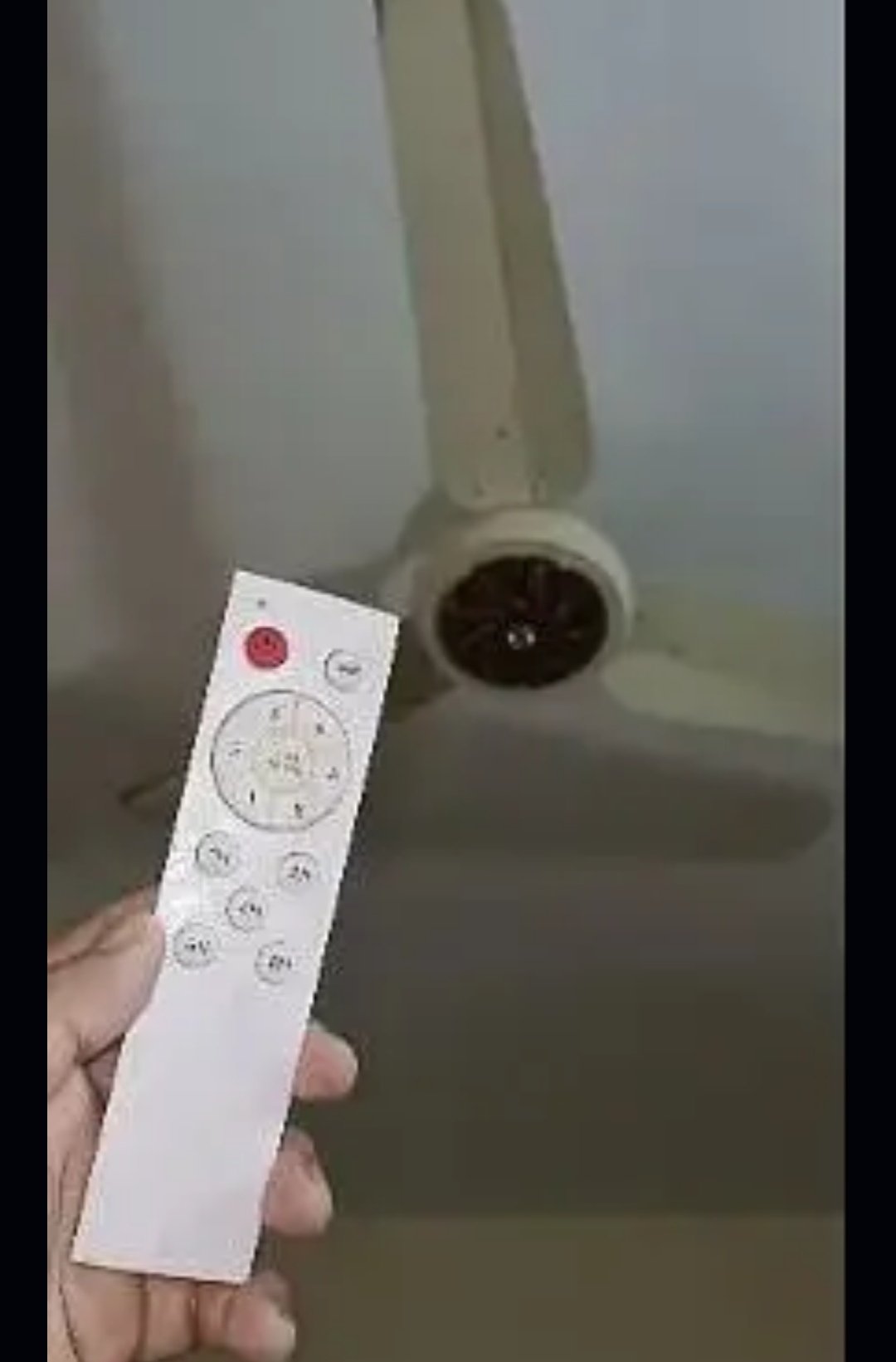 i am selling a Ac DC 30 watt fan