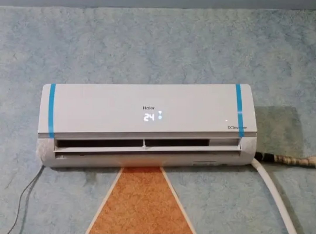 Hair DC inverter brand new Ac for sale only 1month use guarantyavailab