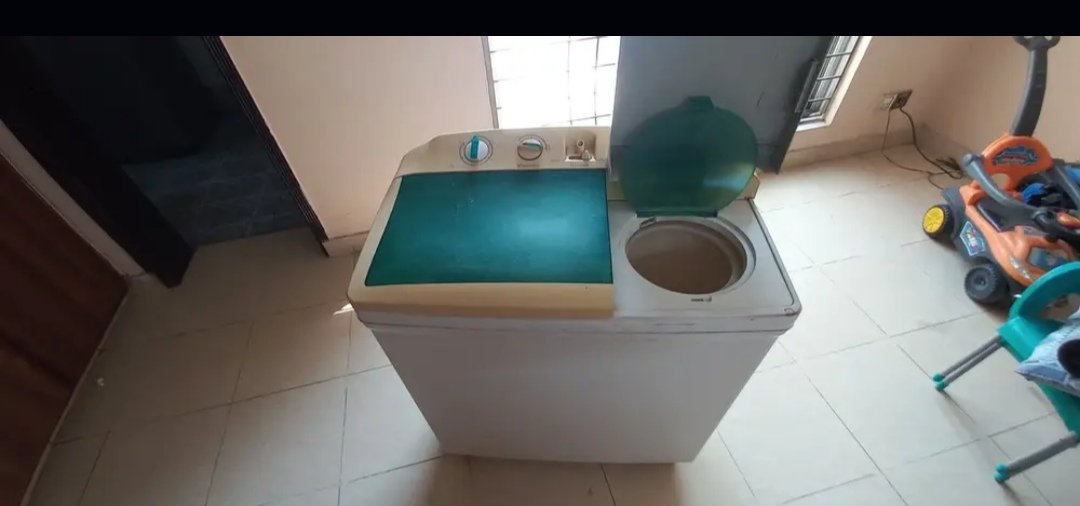 dawlance semi automatic machine with dryer