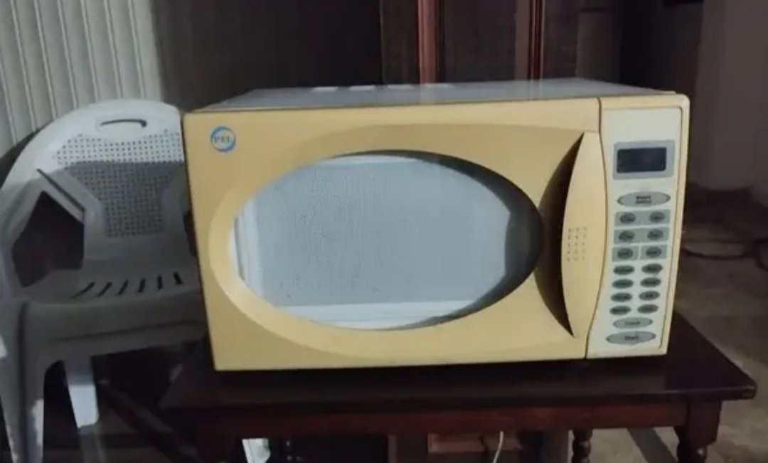 Microwave Oven