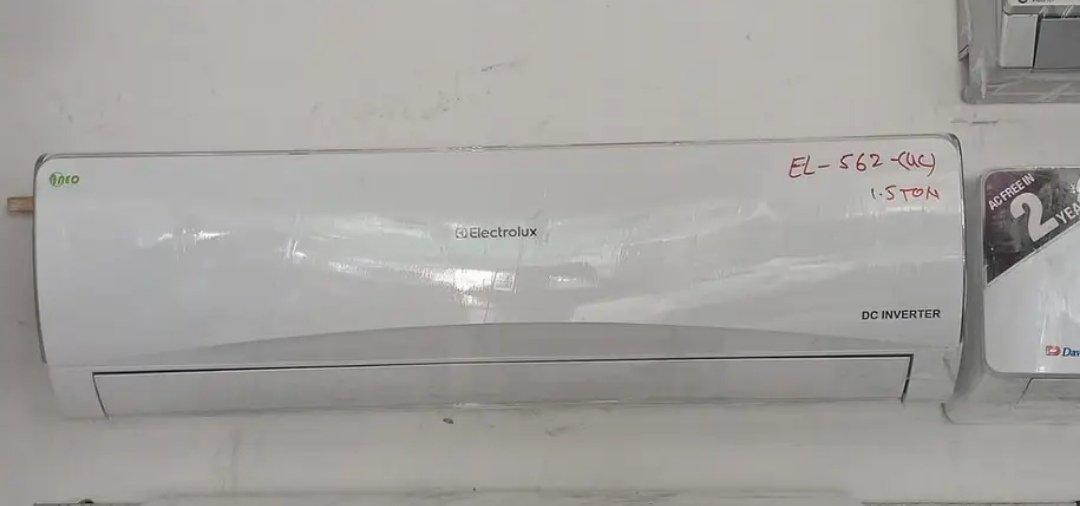 Electrolux 1.5 ton dc inverter EL562uc