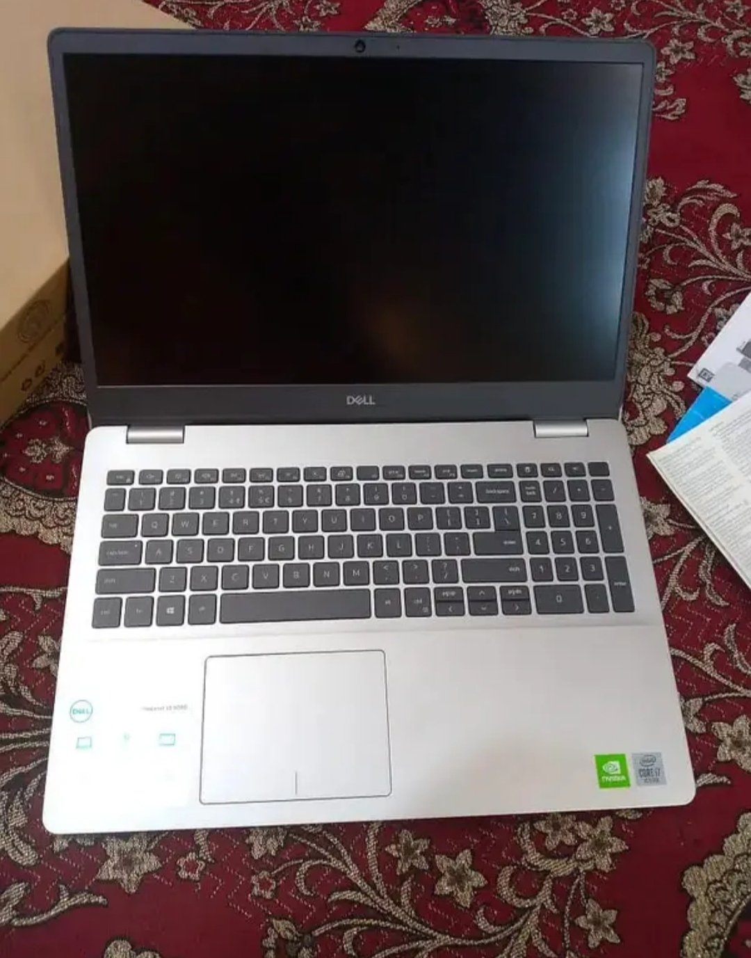 Dell Laptop model core i7 aveilable for sale with complete accessorie