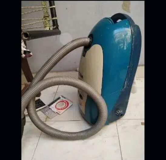 vacuum cleaner