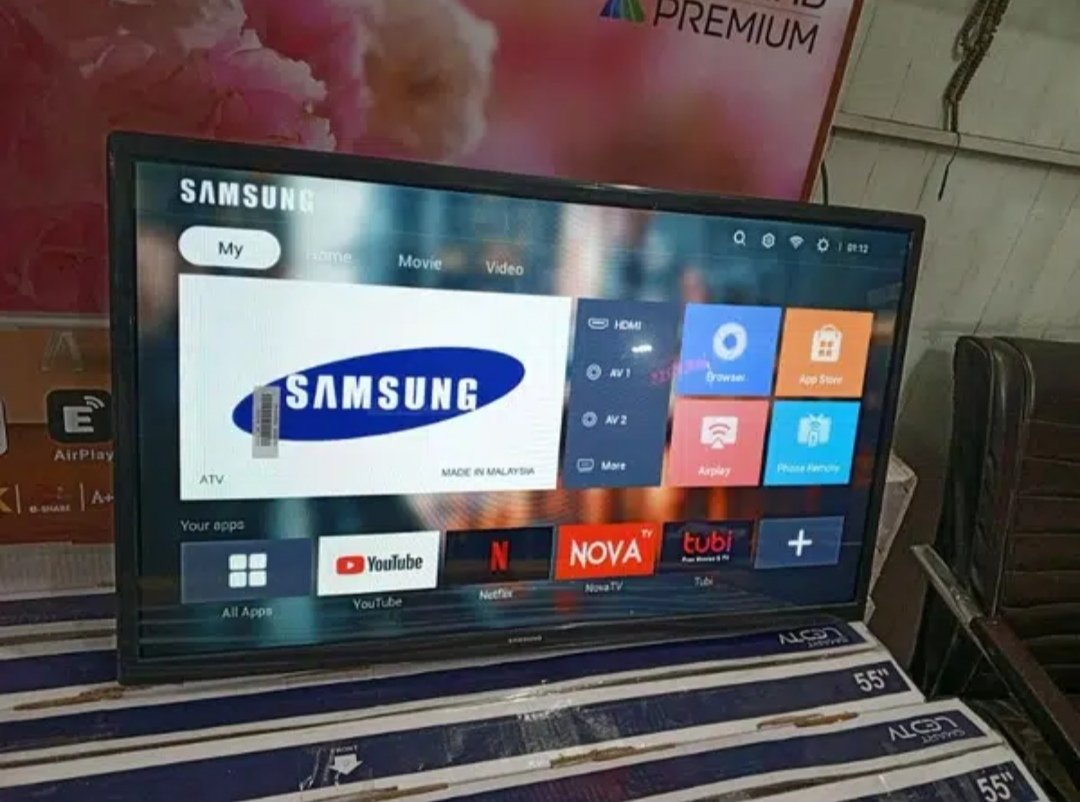 28 inch – Samsung Led Tv 2024 model Box Pack Phone