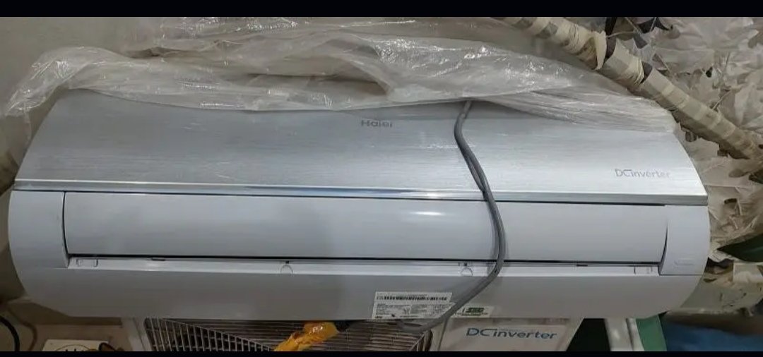 Haier pearl inverter 1. ton heat & cool Hsu 12HFP-DC