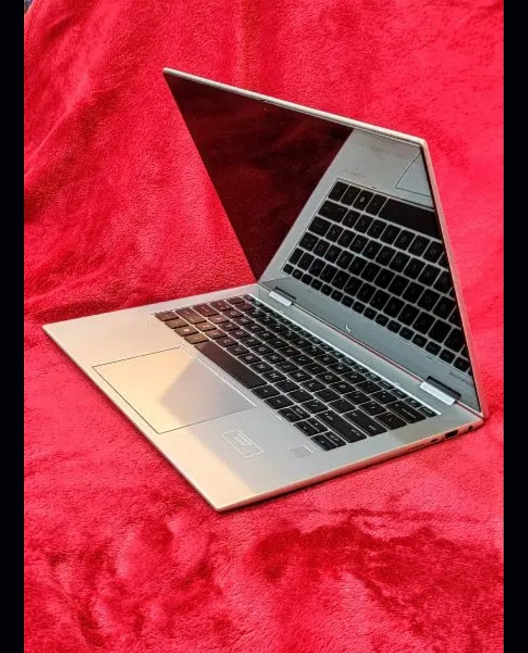 Hp elitebook 1040 g9 core i5 12th generation