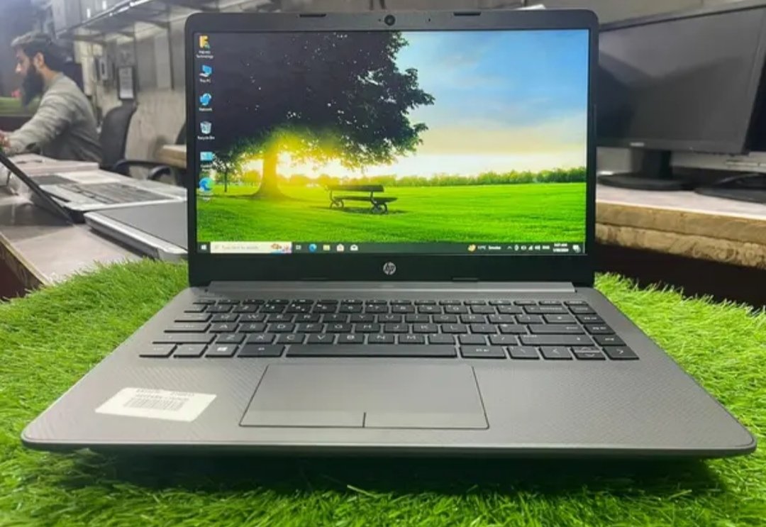 HP 245 G8 NoteBook 02 GB Dedicated Card