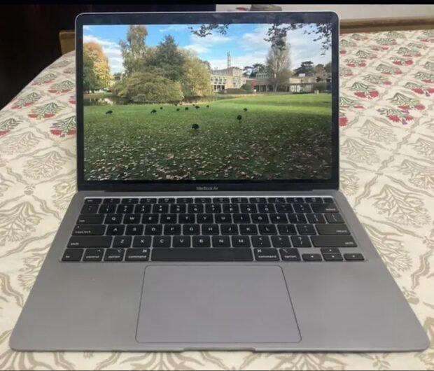 MacBook Air 2020