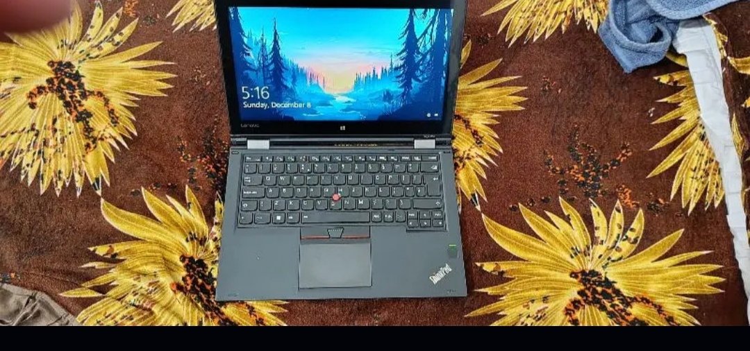 Lenovo yoga 260 i7 6gn 8gb 256gb