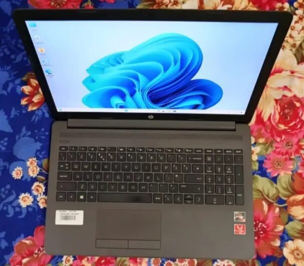HP G7 Ryzen 5=Core i7 10th Gen 2GB Graphic Card 15.6″ inch 4K Display