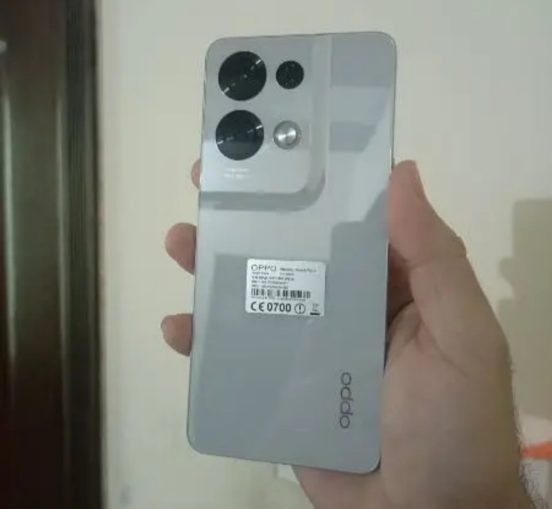 Oppo Reno 8 pro plus 12/256 80W Approved box